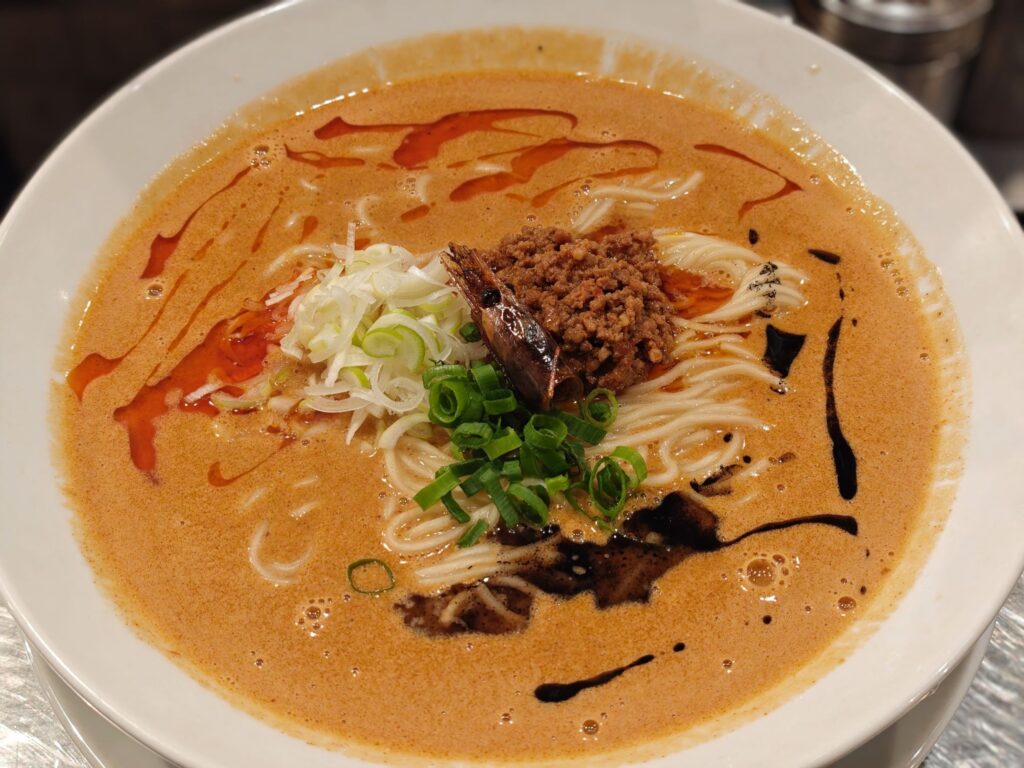 麺屋愛心TOKYO 町屋店の海老寿久担々麺