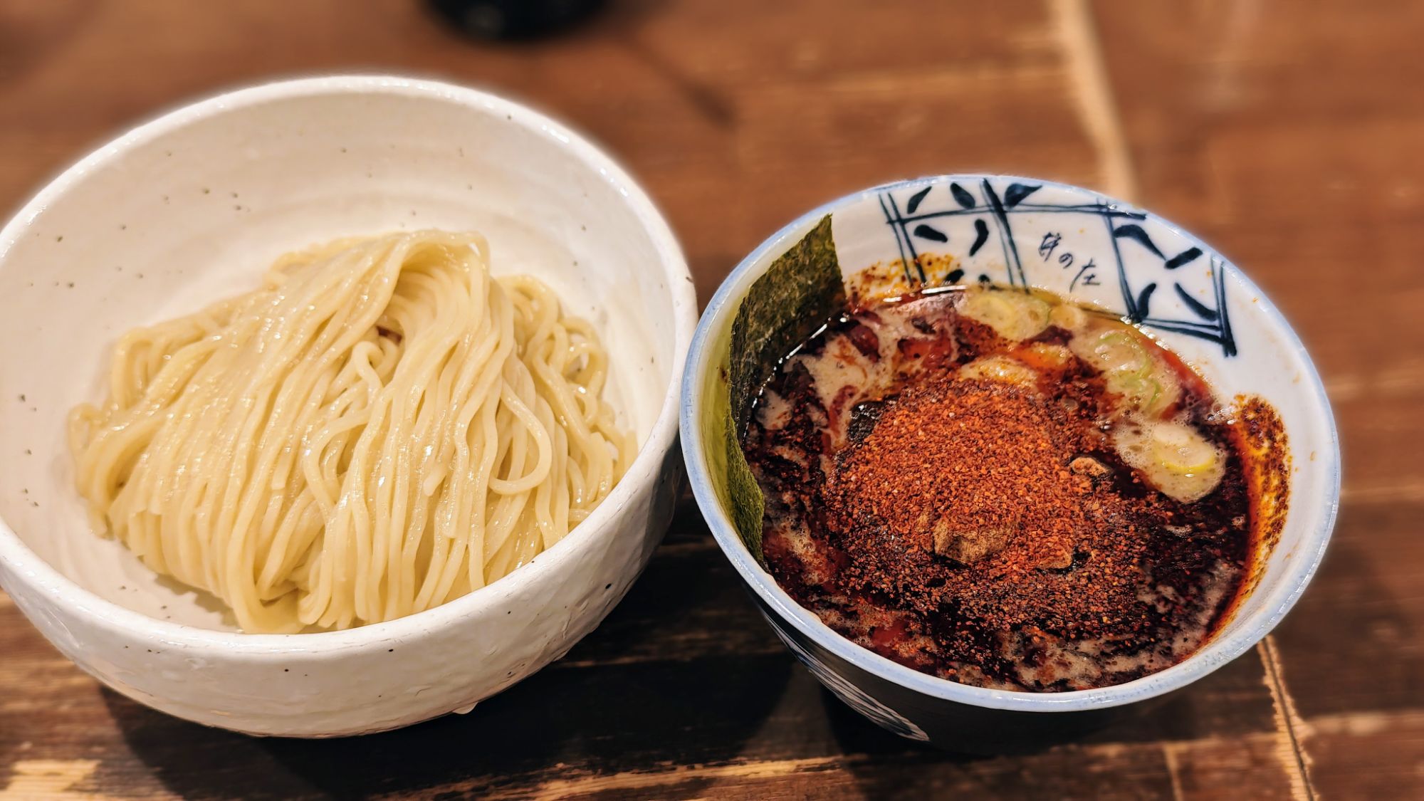 麺処 井の庄の辛辛魚つけ麺